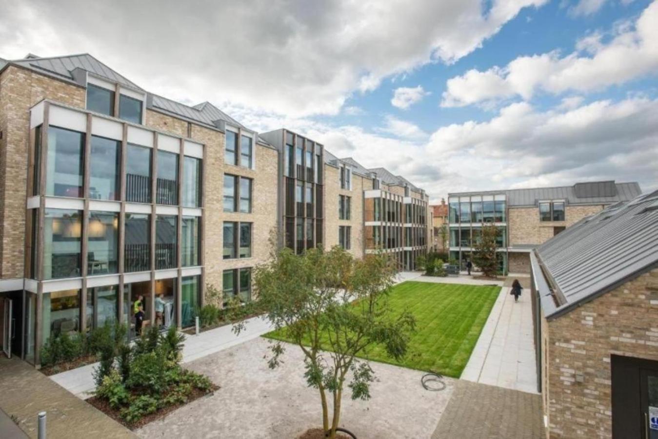 Dorothy Wadham Apartments, Oxford Eksteriør bilde